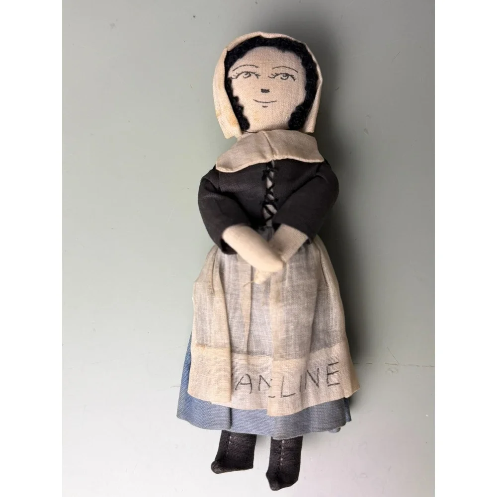 Vintage Handmade Cloth Folk Art Doll Evangeline Embroidered Prairie‎ Dress 15